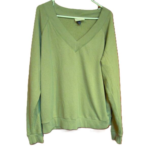 Universal Thread Women's V-Neck Pullover Top Size Medium Sage Green Knit - Picture 3 of 7